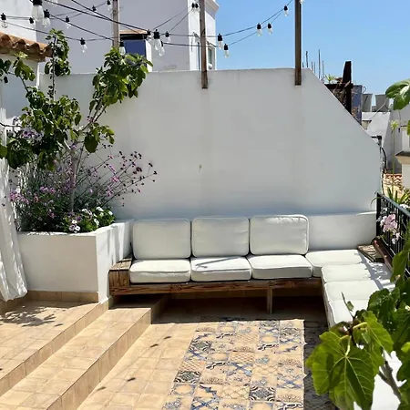 Huge Superb Duplex Old Town Ferienhaus