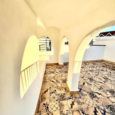 度假居 Huge Superb Duplex Old Town