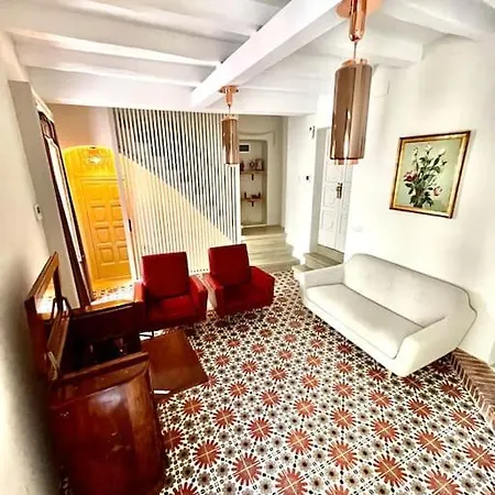 Huge Superb Duplex Old Town 度假居 *