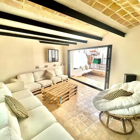 Huge Superb Duplex Old Town 度假居 锡切斯